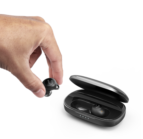 Zolo Liberty Plus mit Ladeschale (Bild: Anker)